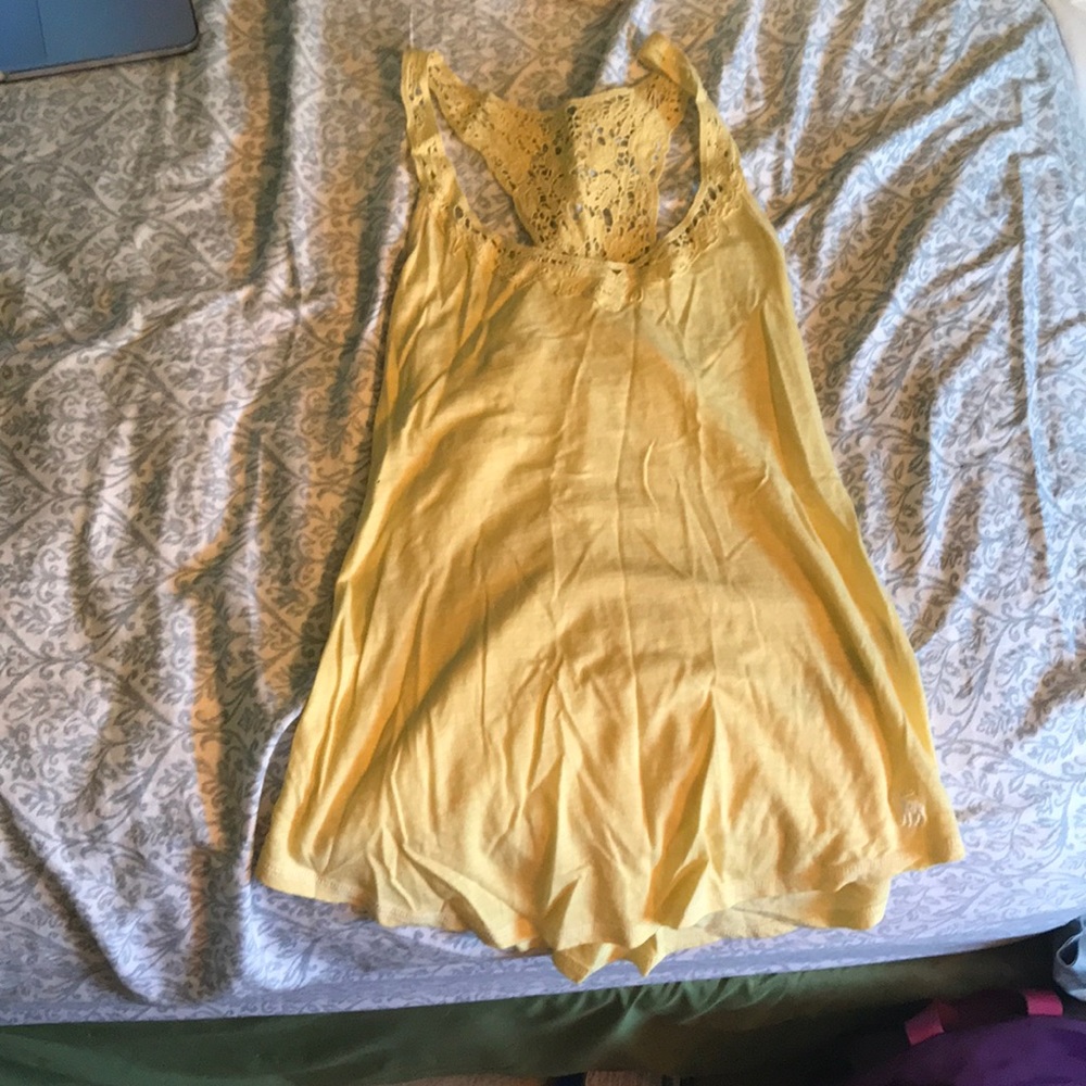 Super cute yellow tank top!